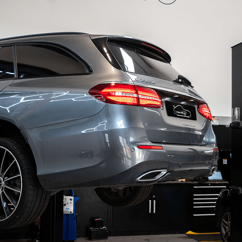 Silver mercedes on the ramp